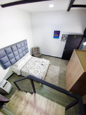 Grand Deluxe Room W Bathroom and balcony Poblado #6